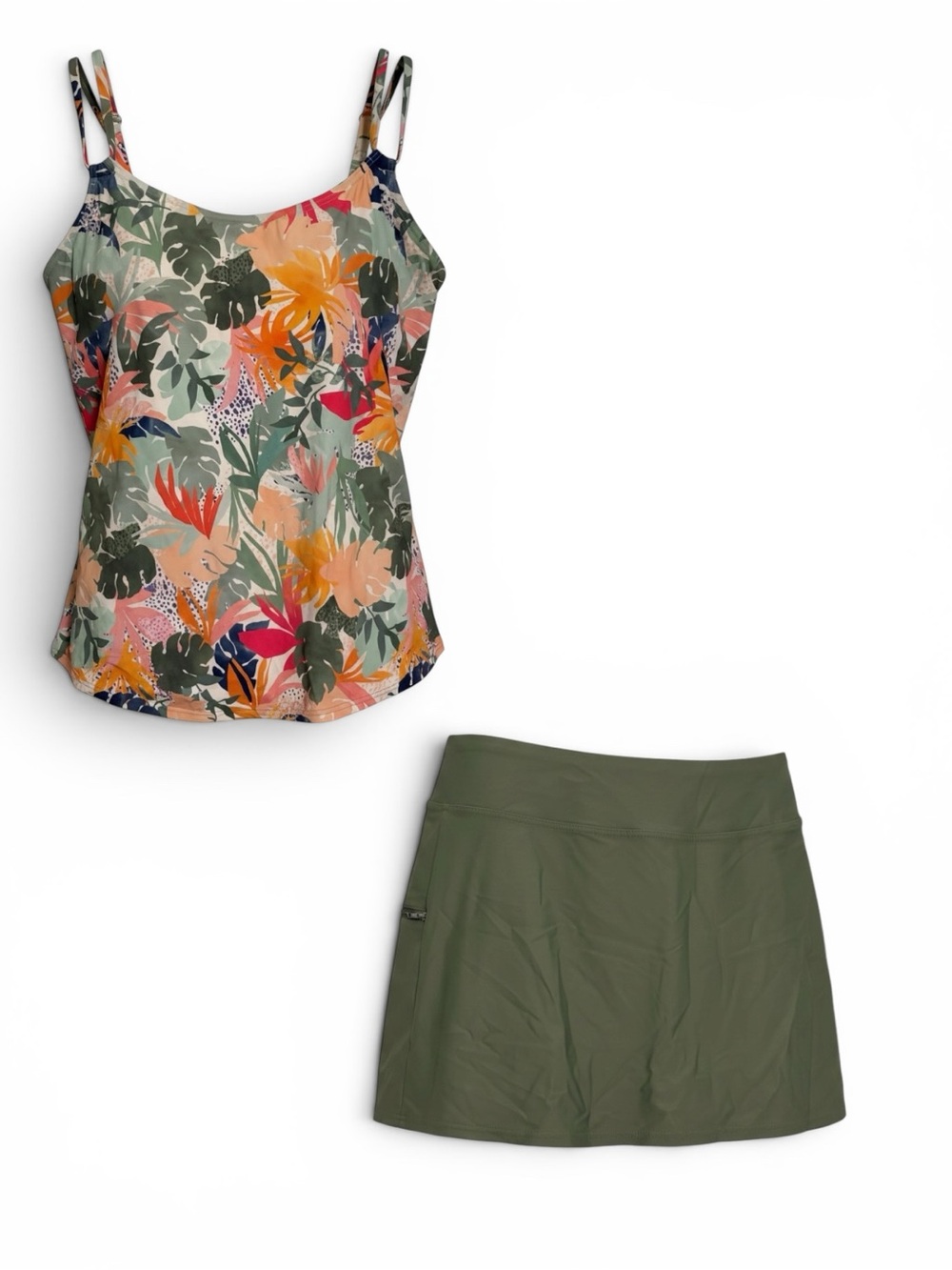 Sunsets Taylor Tankini Top and Sport Swim Skirt. 38E/36F/34G & XL
